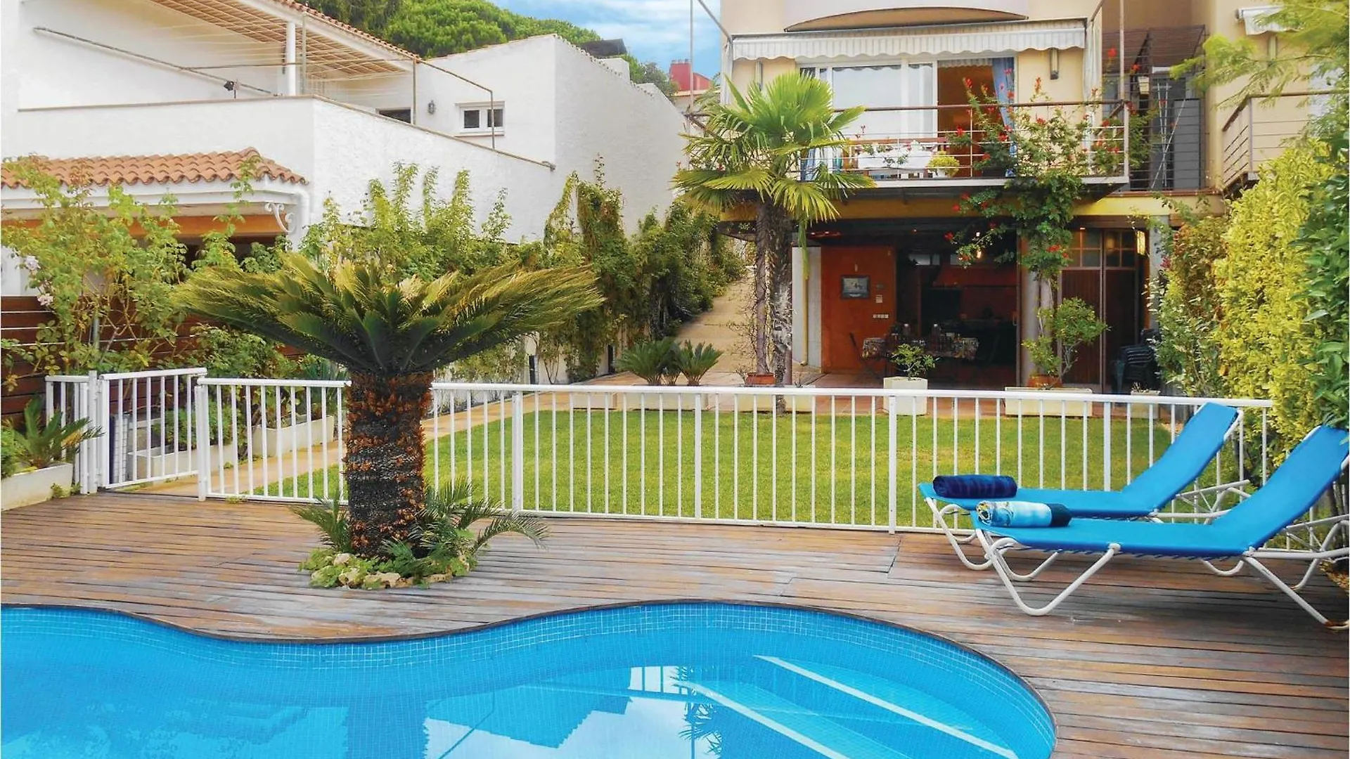 Amazing Home In Tossa De Mar